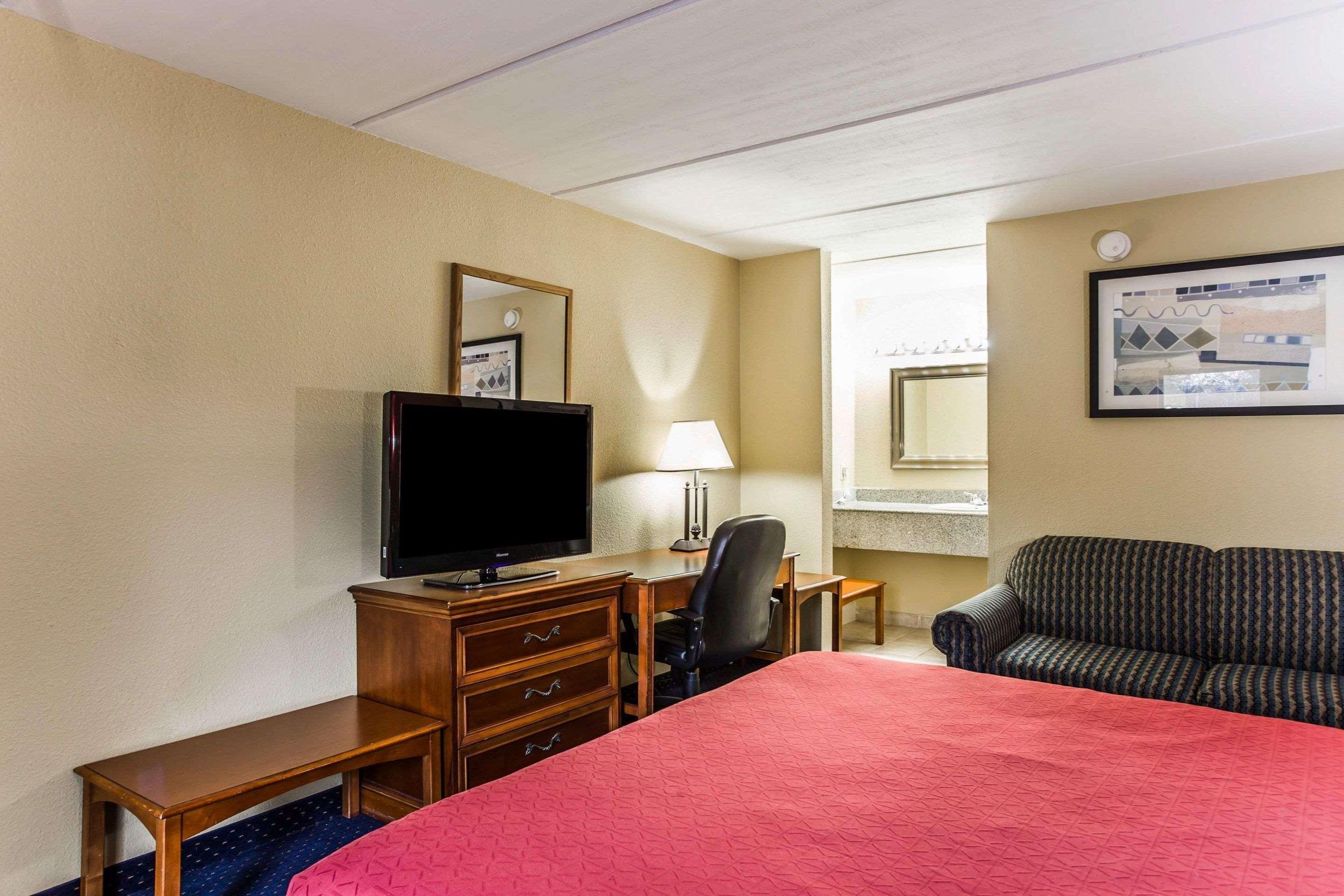 Rodeway Inn Charlotte Downtown Eksteriør bilde