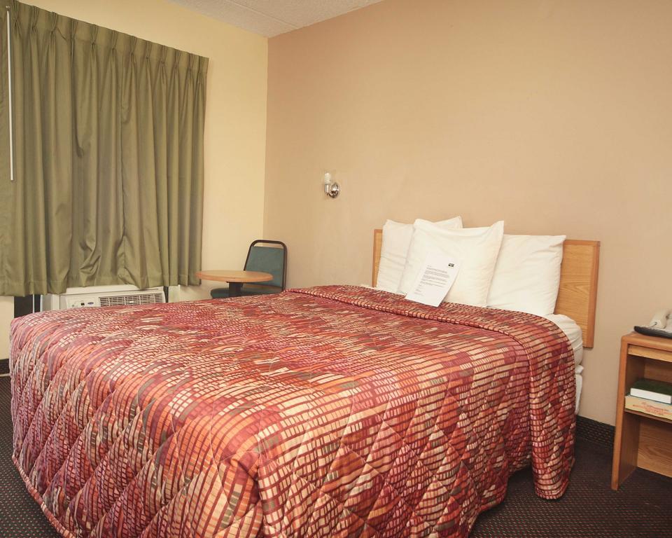Rodeway Inn Charlotte Downtown Eksteriør bilde